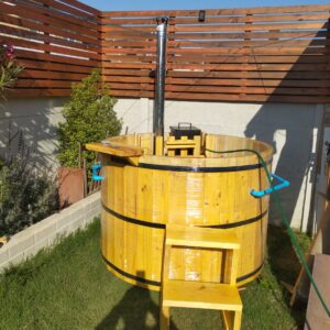 Tinaja de Madera Revestida en Fibra de vidrio Capacidad 2-3 Personas