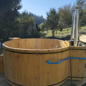 Tinaja de Madera Revestida en fibra Modelo Padel capacidad 10 Personas